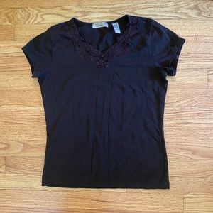 i.e. short sleeve shirt, Size Small